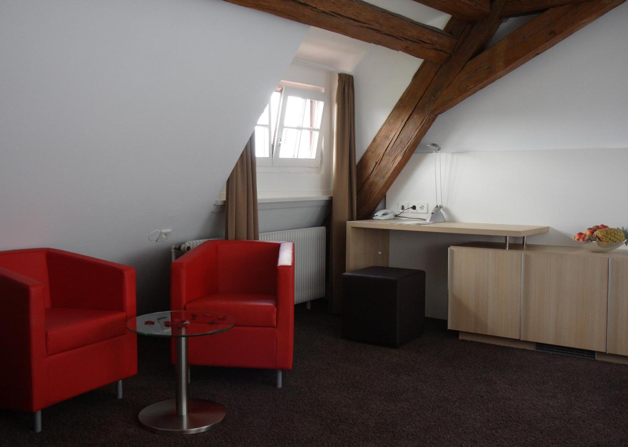 Hotel Hofgut Hohenkarpfen Hausen ob Verena Kamer foto