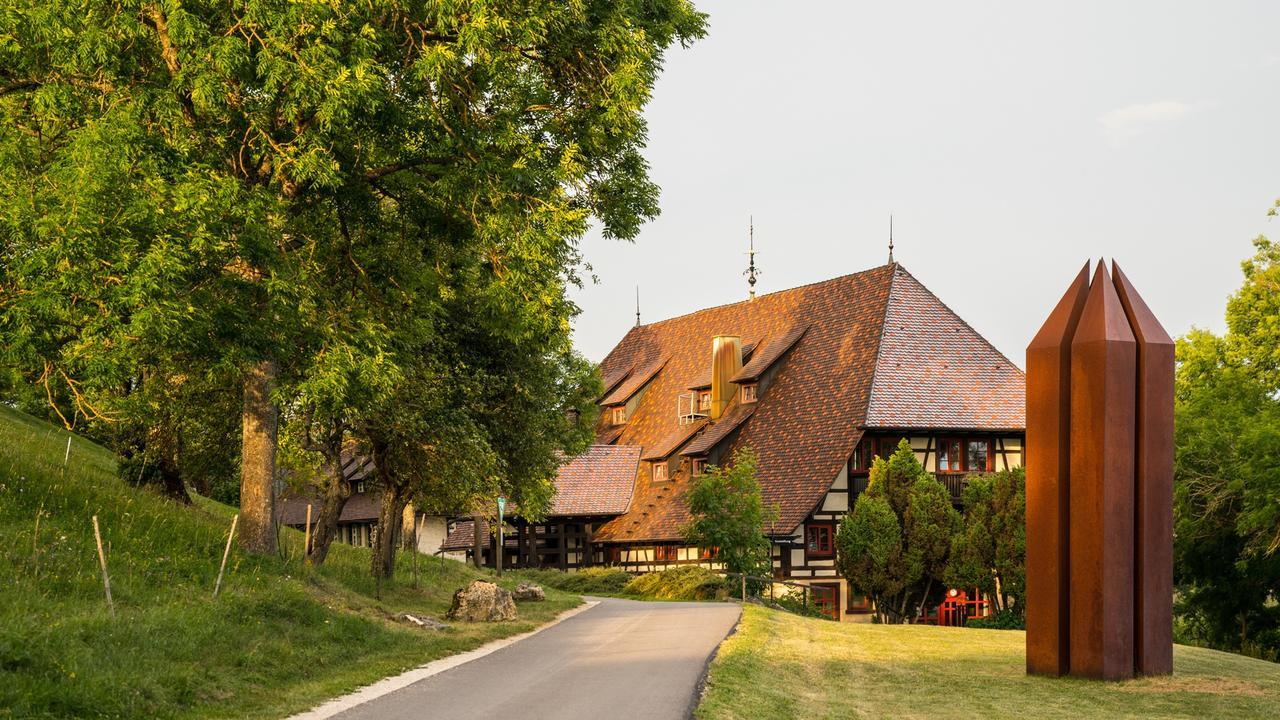Hotel Hofgut Hohenkarpfen Hausen ob Verena Buitenkant foto
